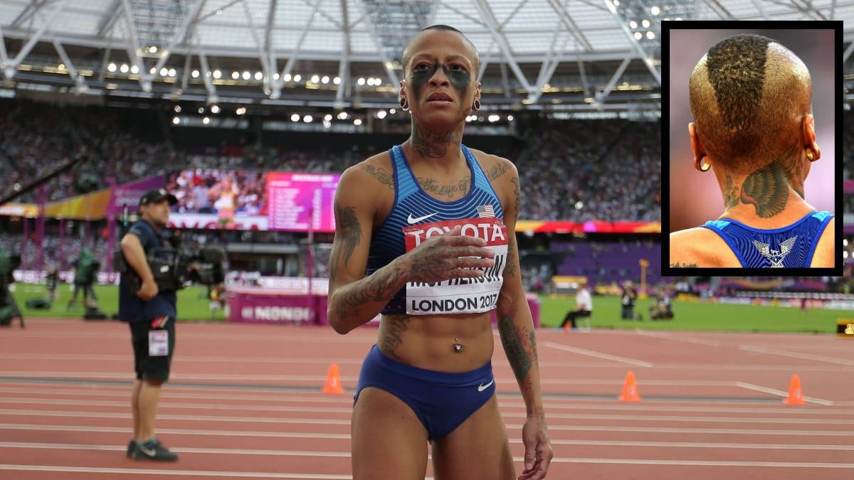 Saltadora olímpica se viste de Power Ranger, compite y queda de segundo lugar