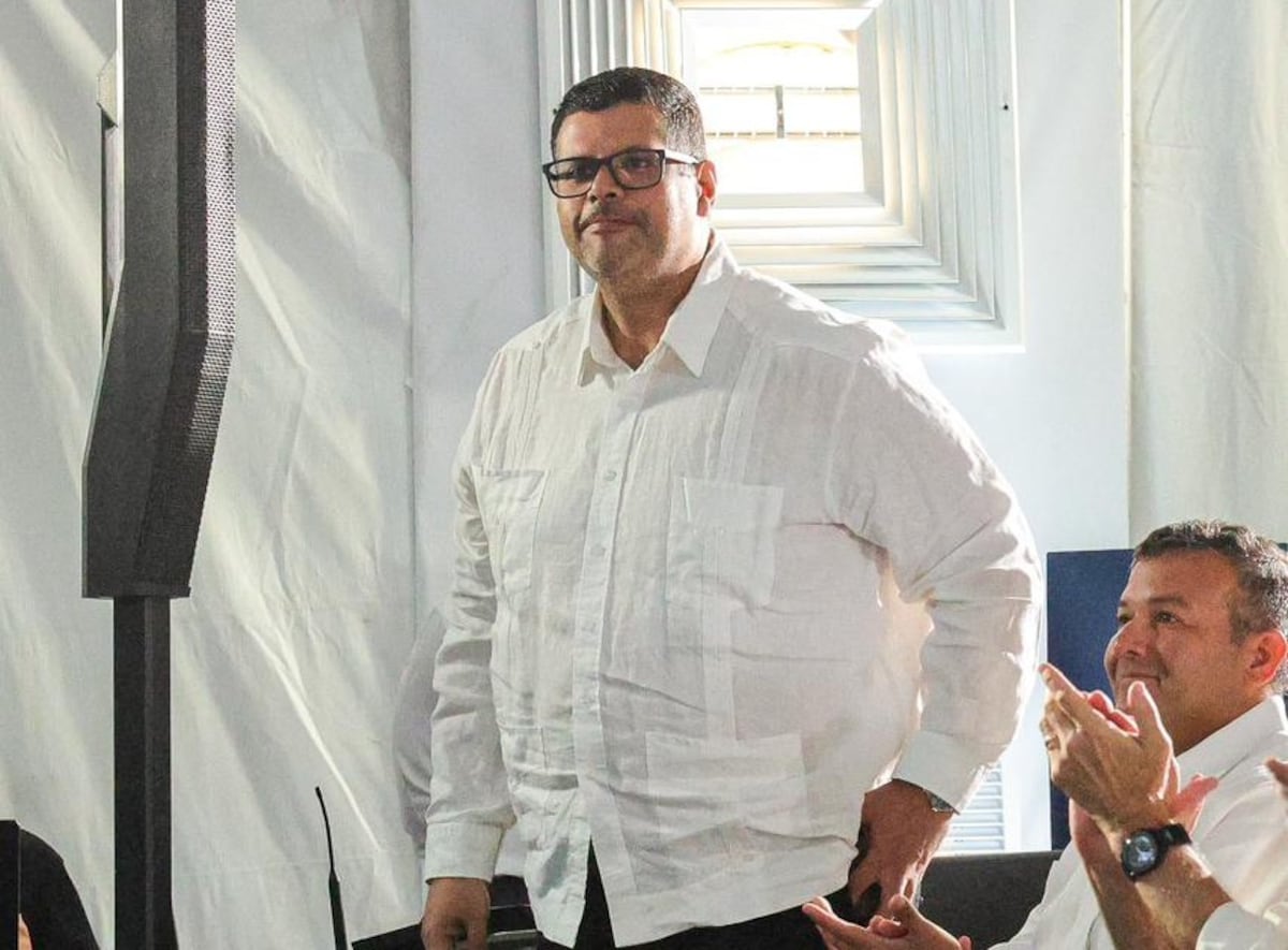 Renuncia el viceministro de Comercio Interior, Eduardo Arango; Mulino designa a Omar Torres 