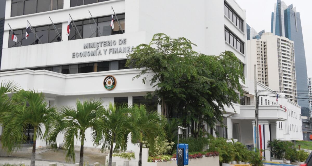 MEF invertirá 12 millones en infraestructuras y mantenimientos en el país