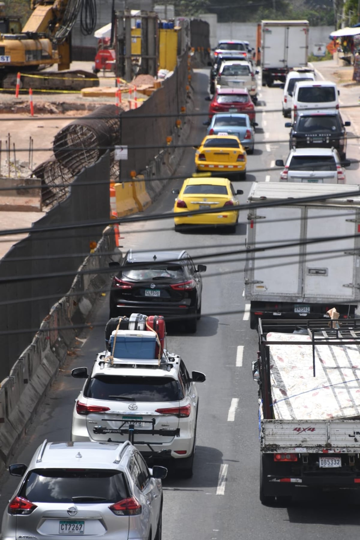 Más de 50 mil personas han partido al interior del país. Harán pruebas aleatorias con guarómetro. +Fotos