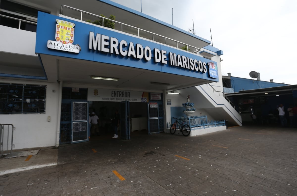 Mercado de Mariscos y San Felipe Neri no abrirán el lunes por limpieza total