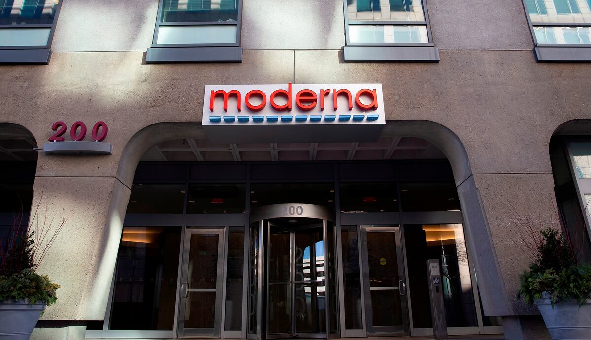 Estados Unidos autoriza la vacuna de Moderna, segunda después de la de Pfizer