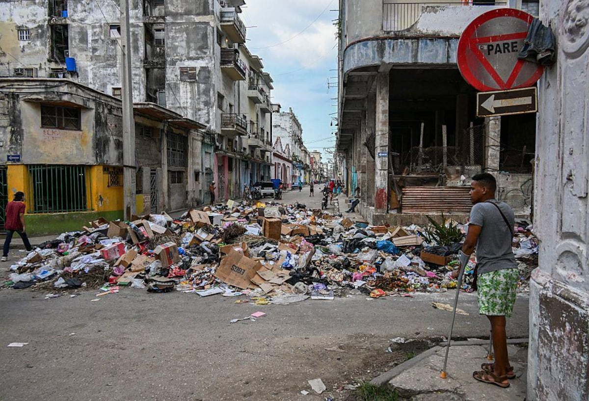 Cuba abre la puerta a farmacias privadas, pero las importaciones pasarán por empresas estatales