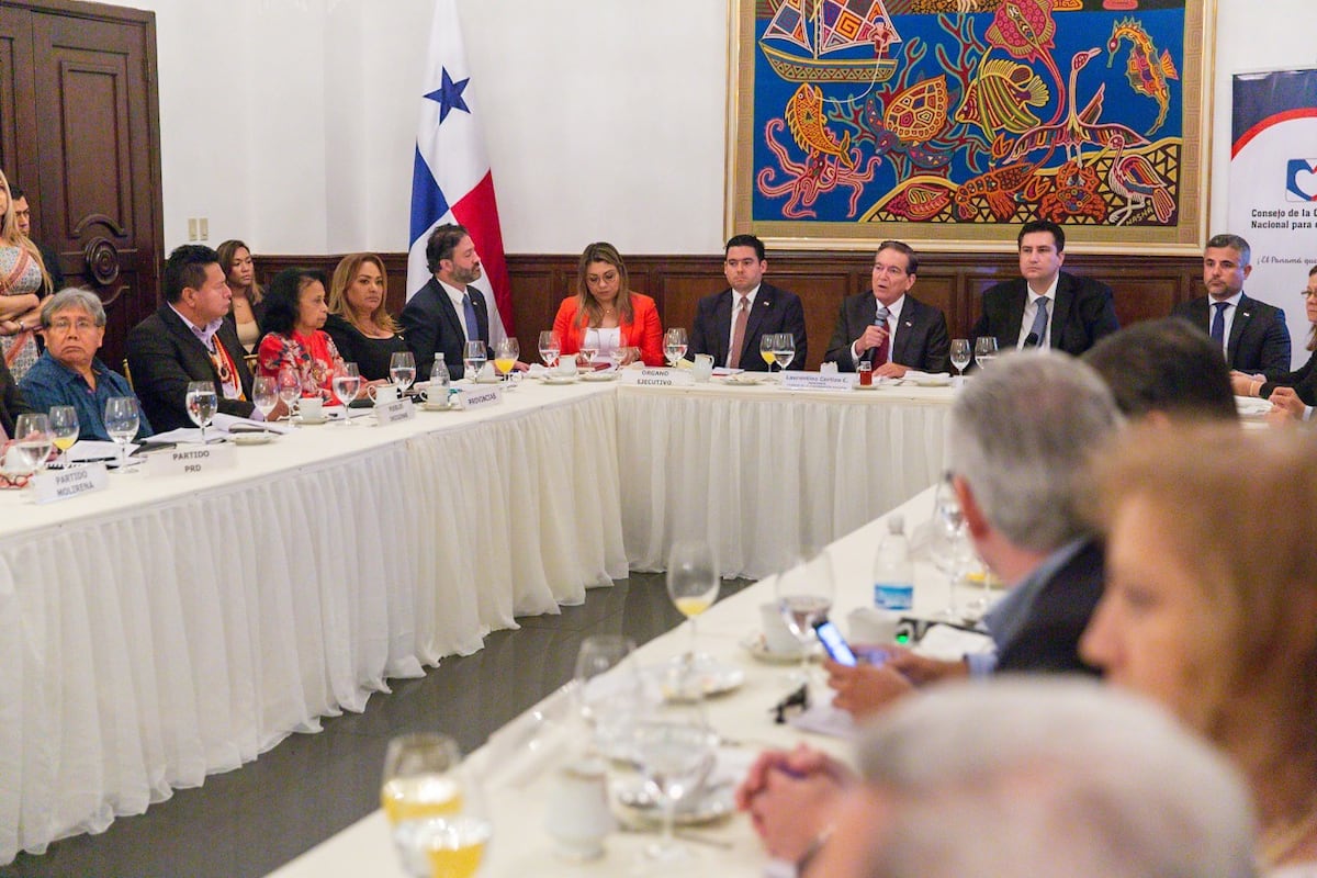 Nito pedirá se eche para atrás artículo que habla de que el matrimonio es solo entre hombre y mujer