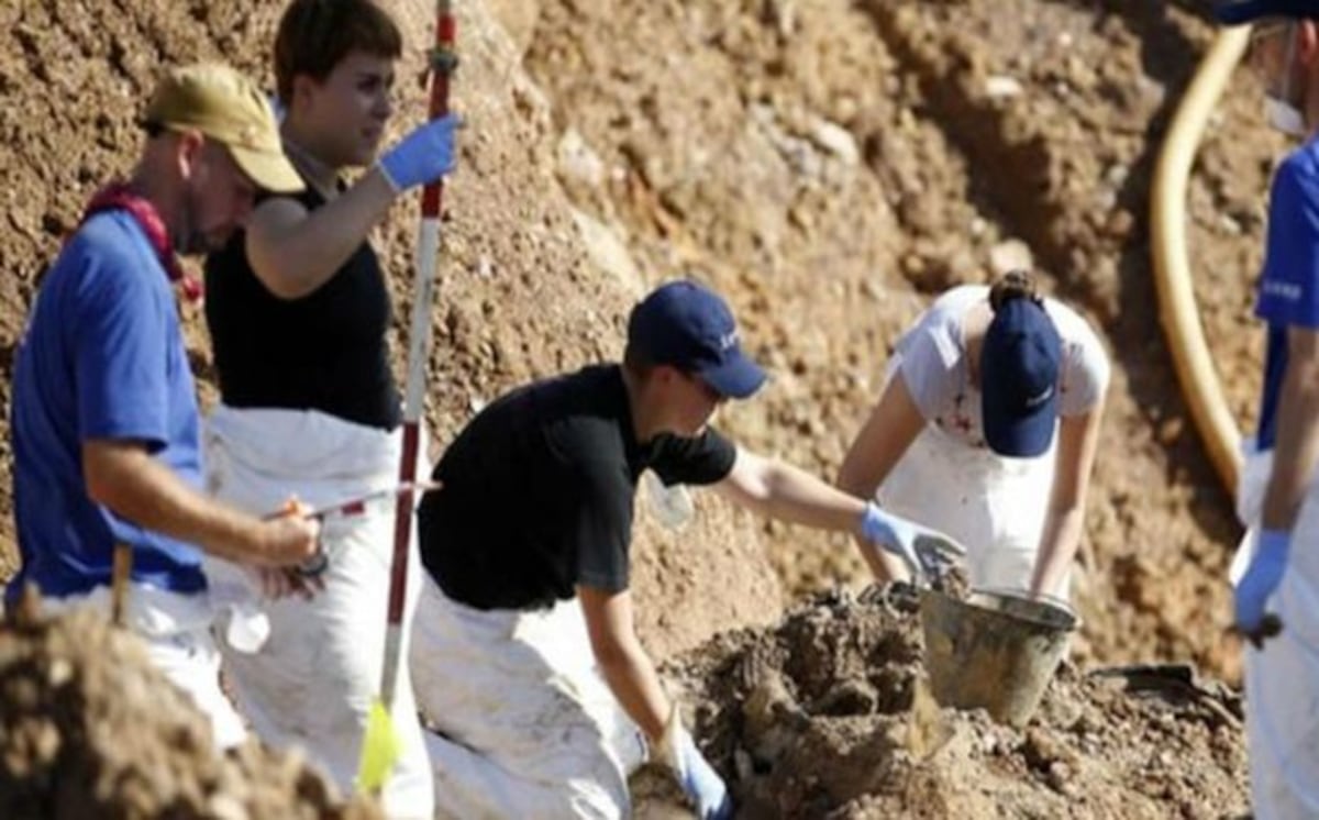 Descubiertas en Ruanda nueve fosas comunes con 3.000 cadáveres del genocidio