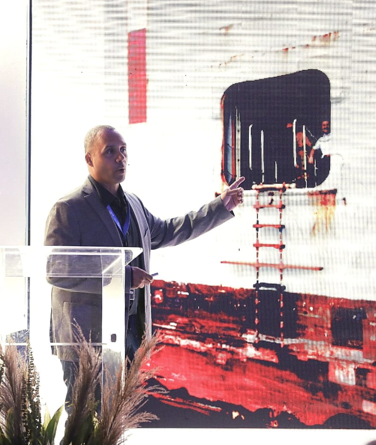 Prácticos del Canal de Panamá abogan por normas globales de obligatorio cumplimiento en materia de seguridad