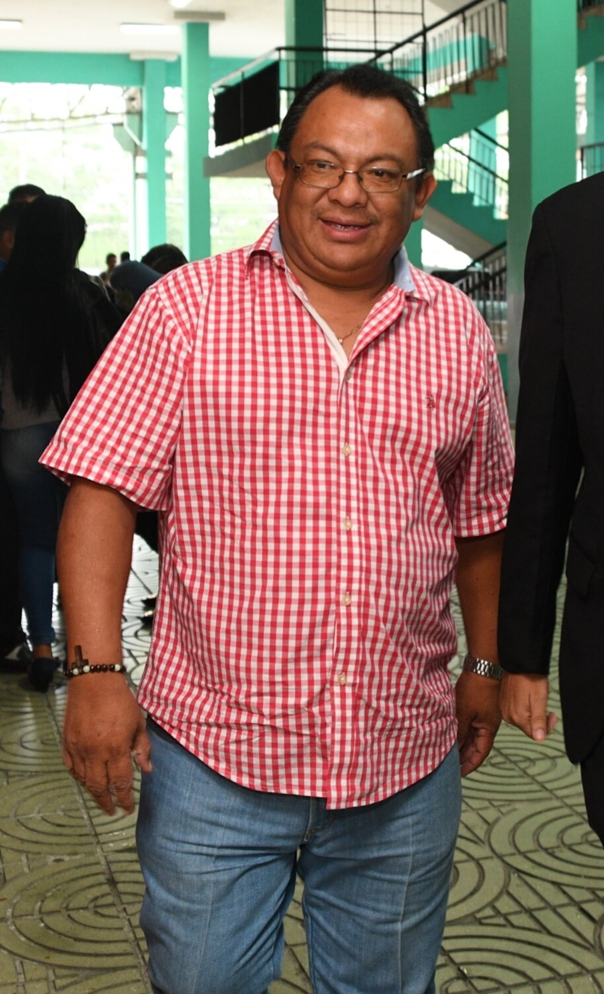 Imputan cargos a exdiputado CD, Absalón Herrera. Enfrenta acusación por presunto peculado doloso | Video