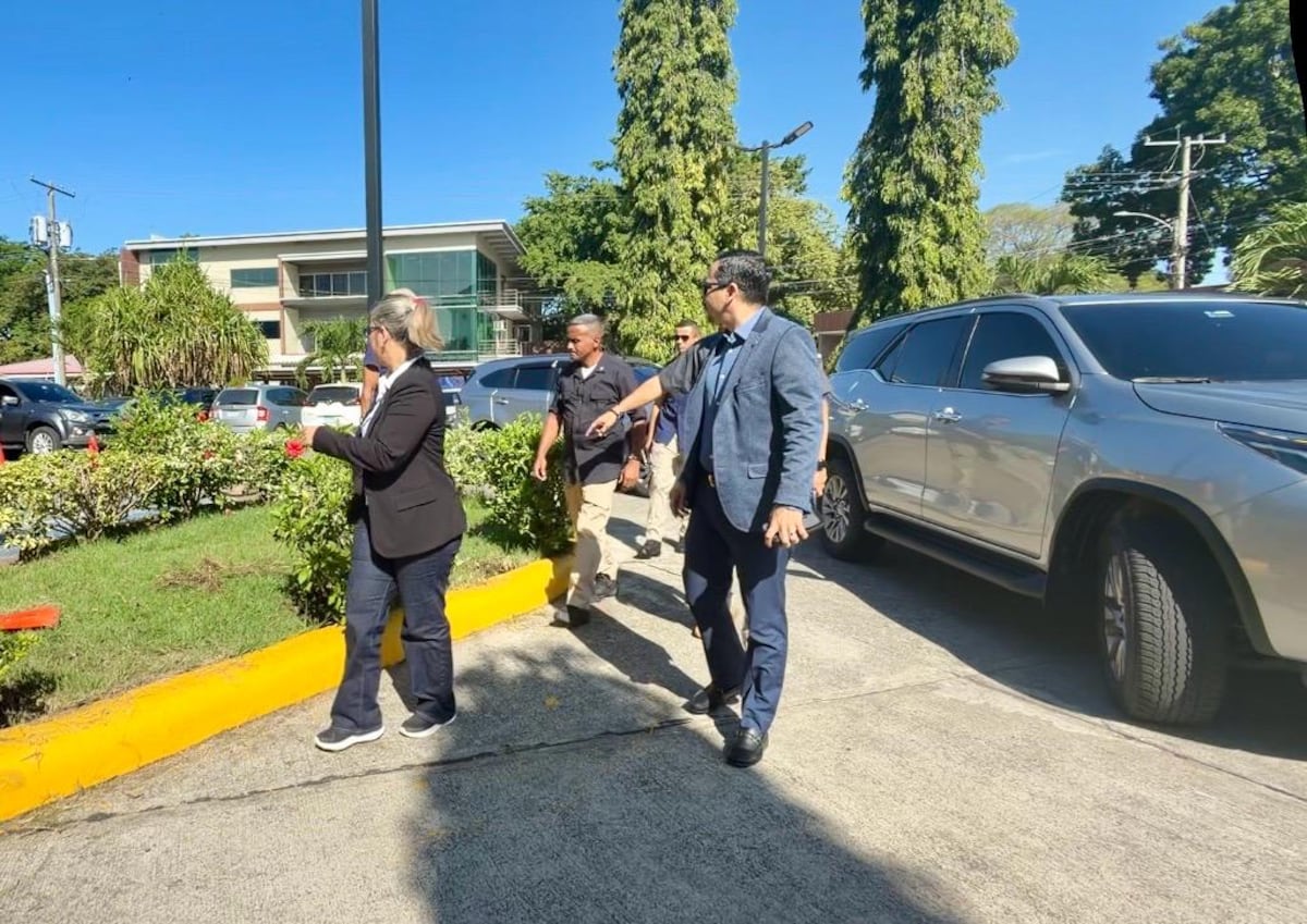 Investigan a UNACHI por títulos extranjeros y posibles irregularidades