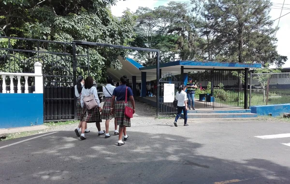 Mejor tarde que nunca: MEDUCA suspende clases en IPT de Capira para evaluaciones sanitarias