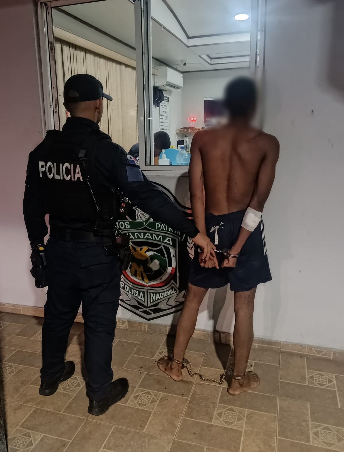 Día de operativos policiales: detienen a sospechosos e incautan armas