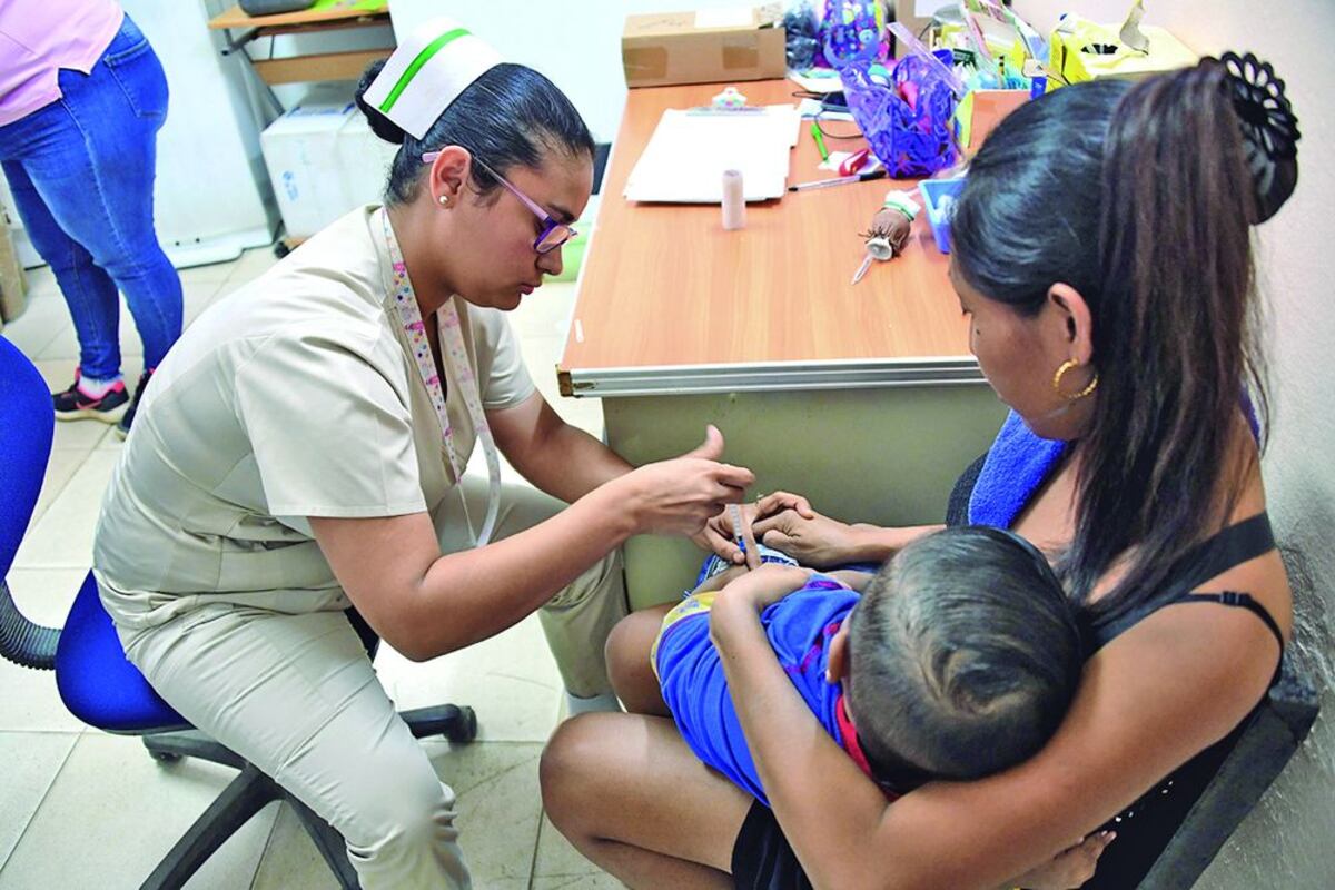 Moradores de Puerto Caimito pasan páramos a pesar de tener un Minsa-Capsi