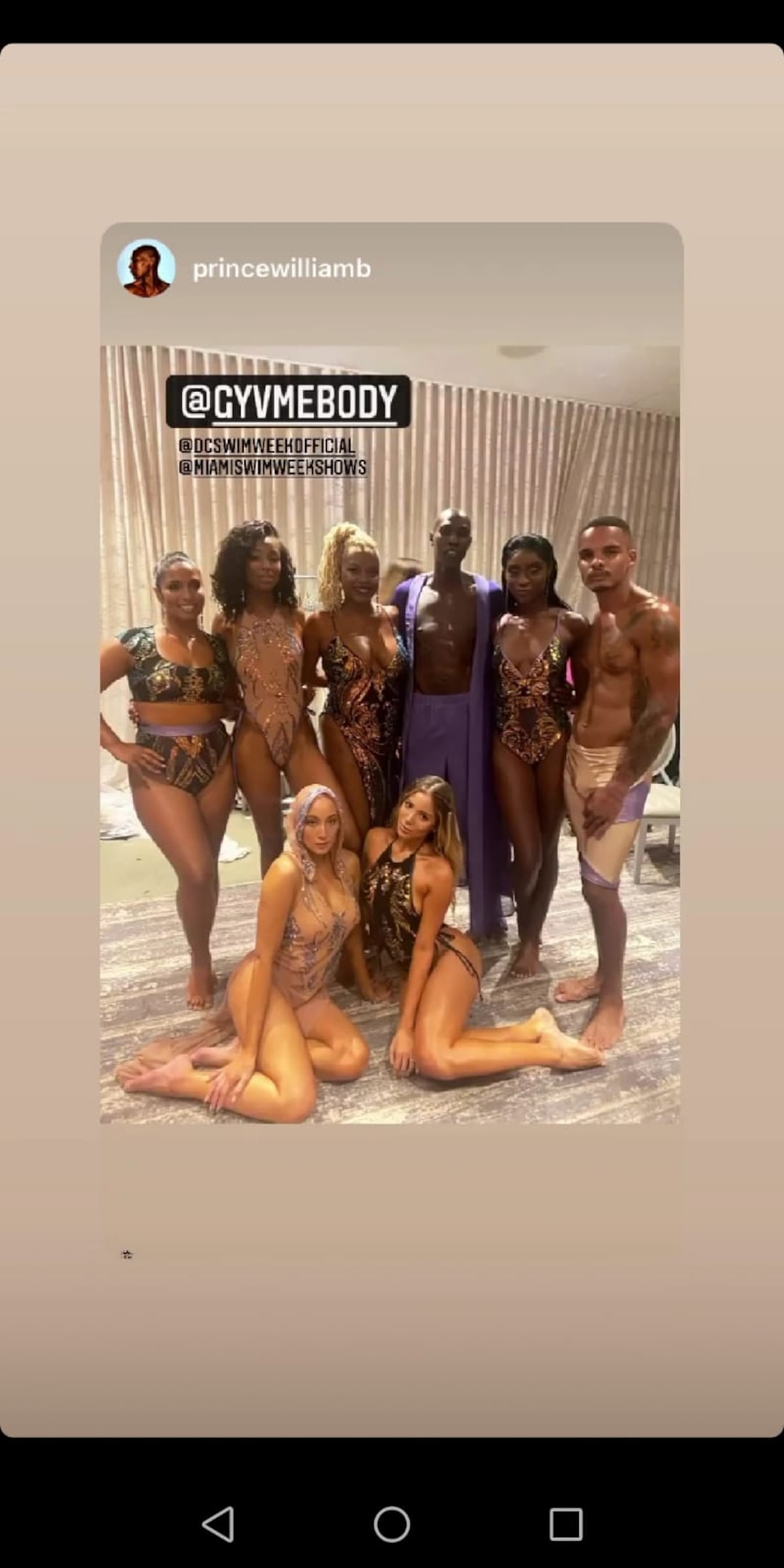 Influencer Delany Precilla modela su piel dorada en el ‘Miami Swim Week’