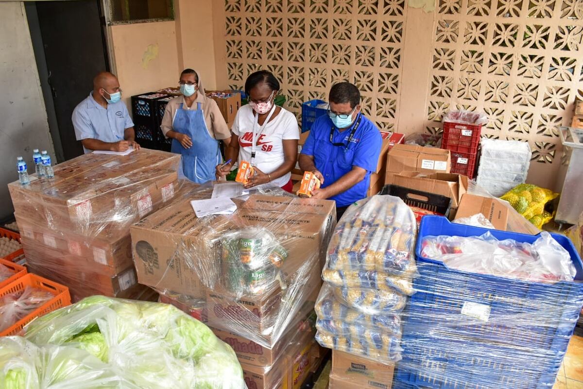 Mides se compromete en donar más de 95 mil dólares en alimentos para el Hogar Bolívar