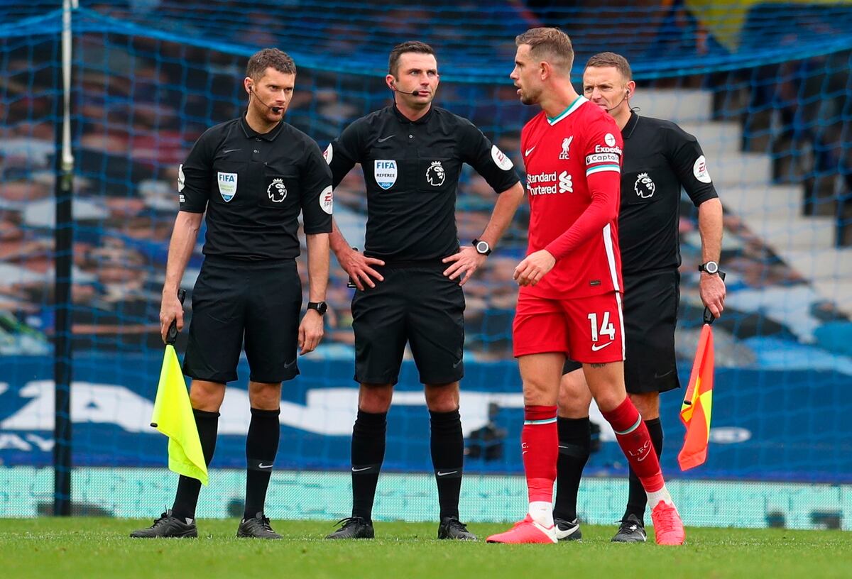 El VAR le anula gol legítimo al Liverpool y empata 2-2 con Everton en el ‘Derby de Merseyside’
