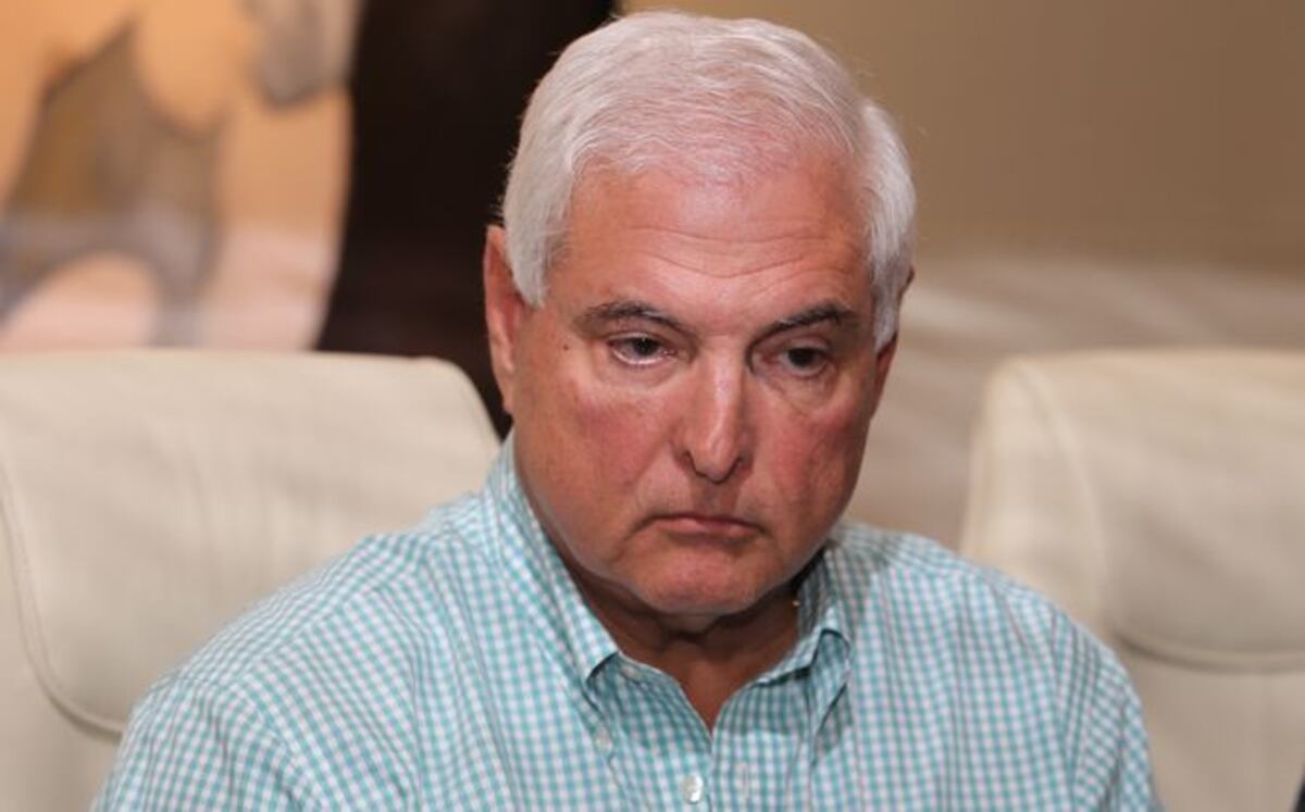 SUS HIJOS HUYEN. Martinelli cumple este domingo 5 meses preso en EU