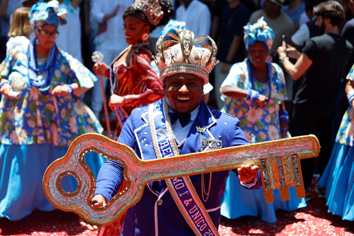 El rey Momo abre el Carnaval de Río de Janeiro