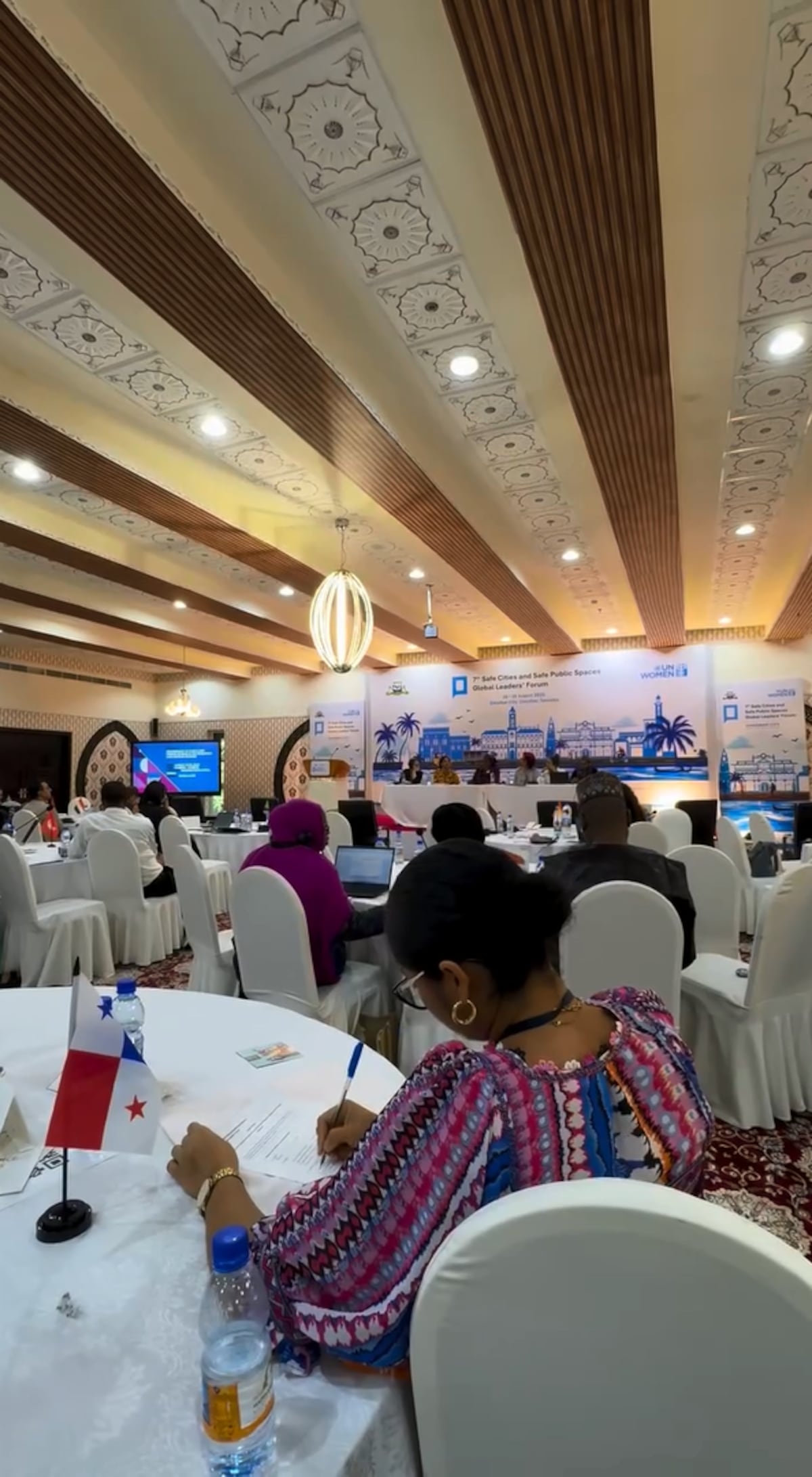 Irma Hernández lleva la voz de San Miguelito a Tanzania para buscar seguridad