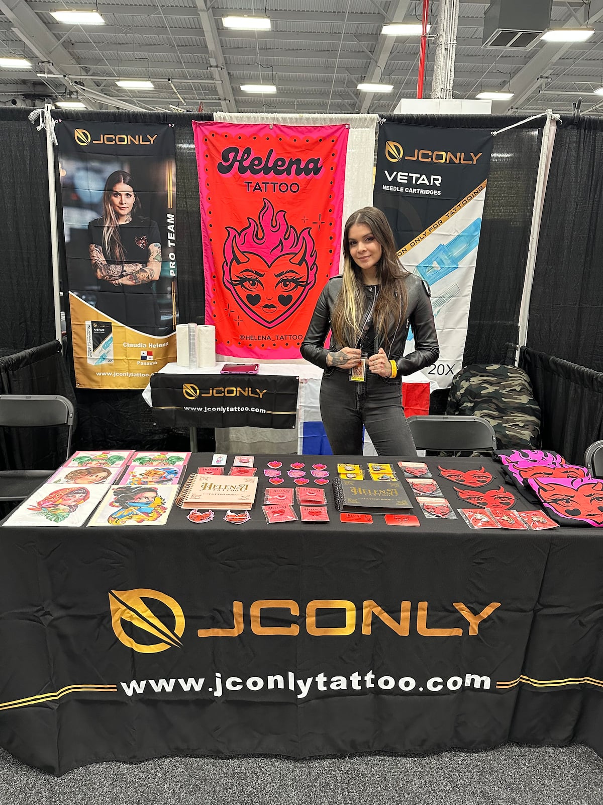 Claudia De León: la tatuadora profesional panameña que sacudió con su arte La Gran Manzana