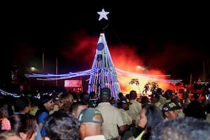 La VillaFront: luces, villancicos y una invitada que se robó la noche 