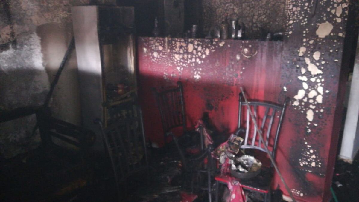 Menores de edad que sobrevivieron a incendio en Las Acacias se encuentran en estado delicado