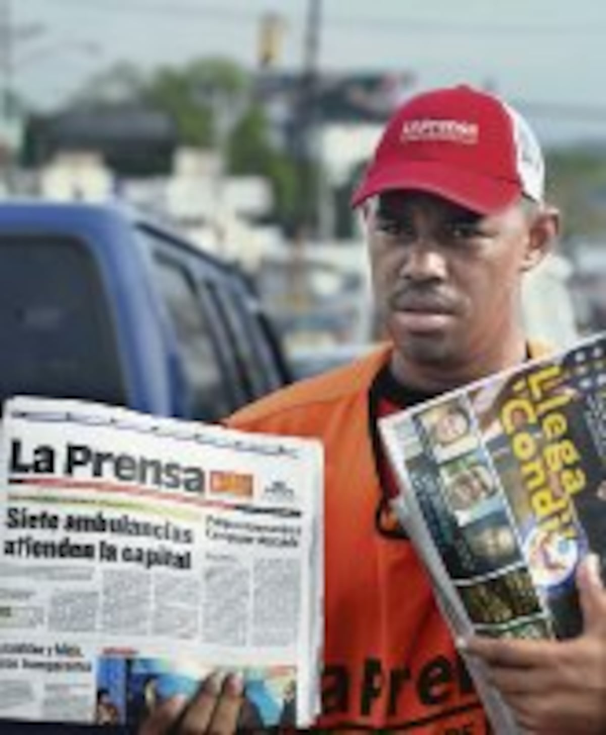 Todo para los canillitas. El  100% de la venta de Mi Diario y La Prensa este sábado será para ellos