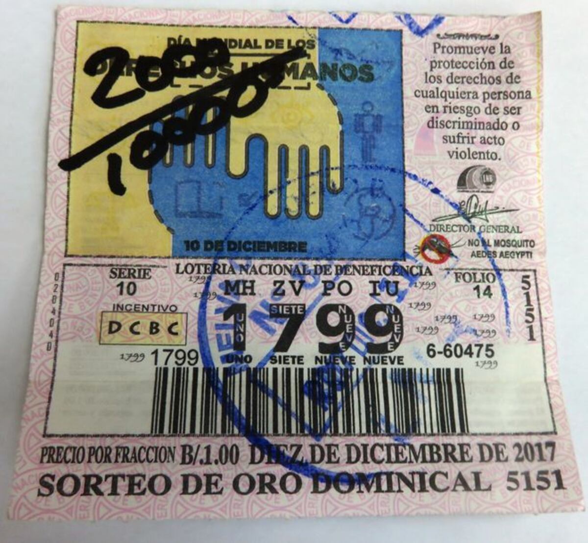 ¡AY, PADRE! Ganó $2 mil en la Lotería y le pagaron $10 mil de más