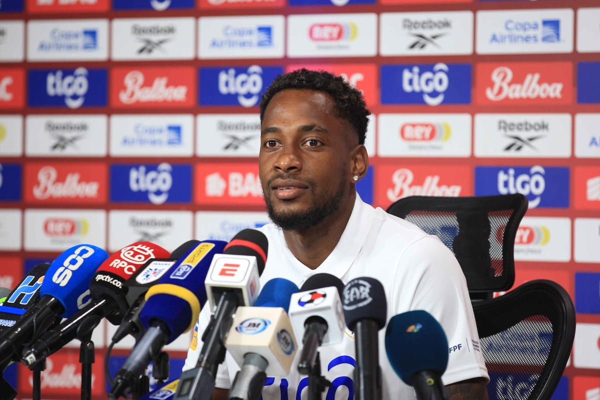 Michael Amir Murillo saluda a Panamá en el Día de los Símbolos Patrios