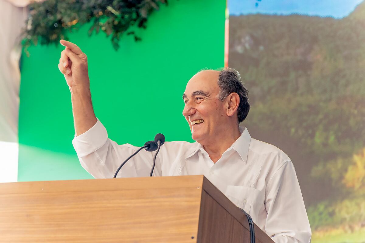 Neoenergía lanza las obras de una planta solar para descarbonizar la paradisíaca isla brasileña de Noronha