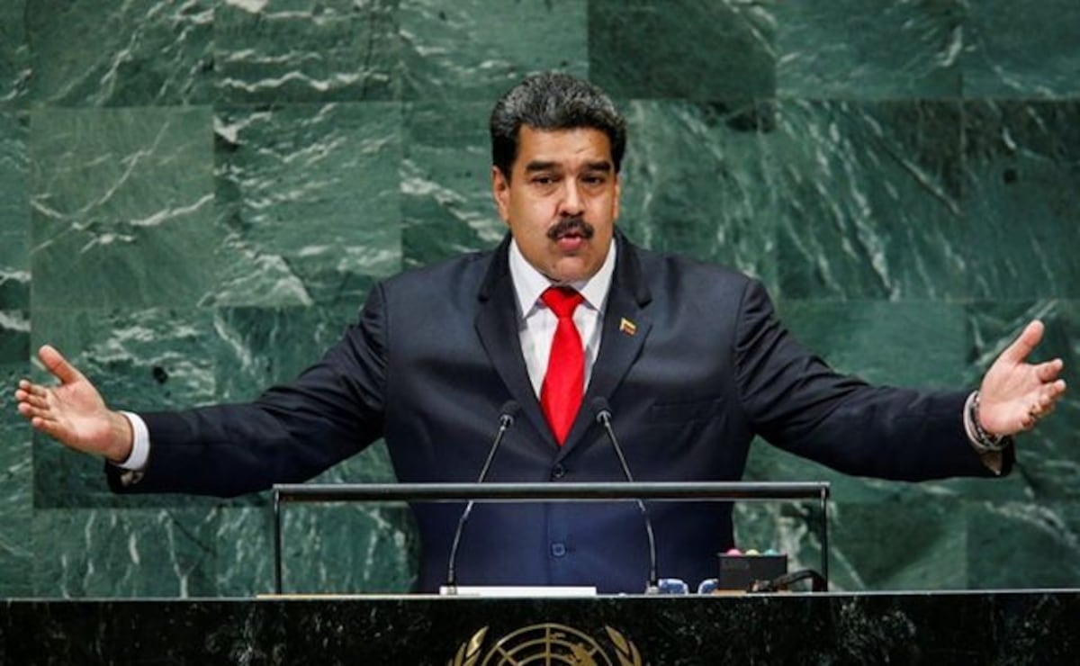 Estoy dispuesto a hablar con Trump y estrechar su mano: Maduro