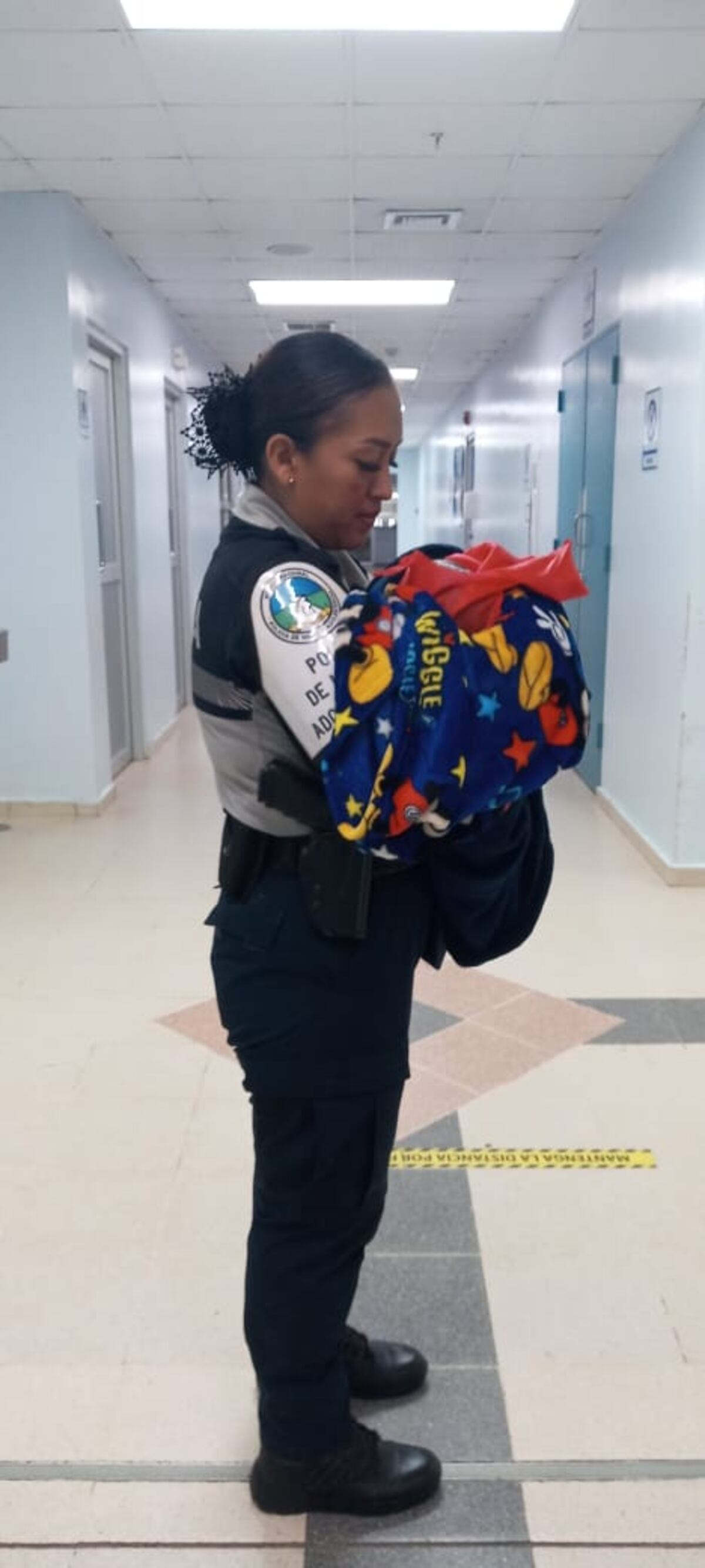 Indignante: cuerpo de bebé recién nacido fue abandonado en una bolsa reutilizable