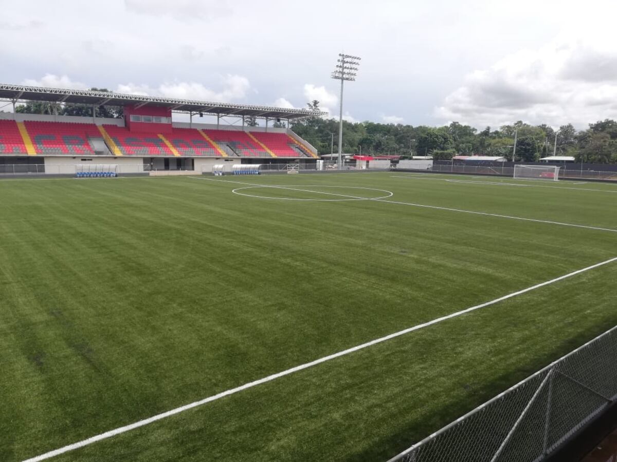 Chiricanos tienen su nuevo estadio de fútbol casi listo