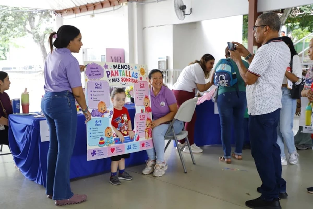 Campaña busca reducir el uso de celulares en menores
