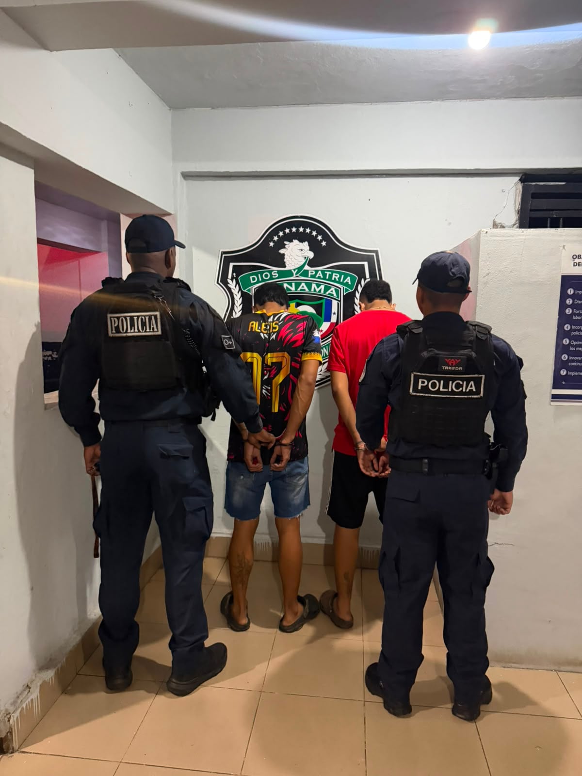 VIDEO | Un retén en Nuevo San Juan puso fin a la fuga de dos requeridos por homicidio