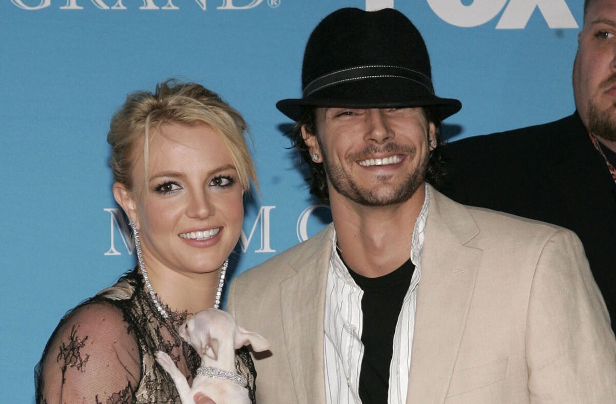 El padre de los hijos de Britney Spears le pide más plata para la pensión