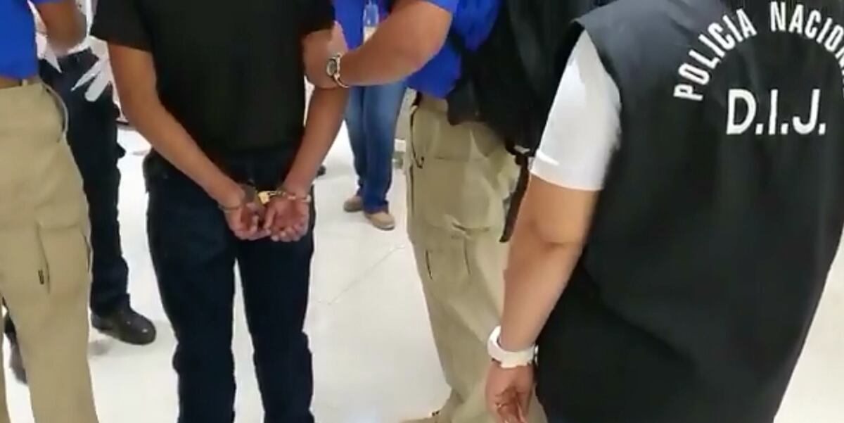 Detenido salvadoreño extraditado acusado de homicidio de comerciante