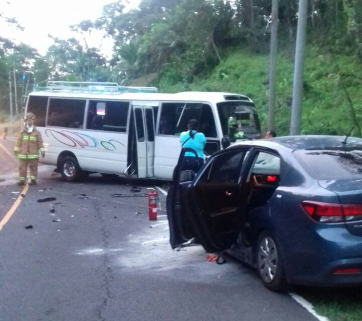 FOTOS | Mujer se mata en grosero accidente en Bocas del Toro