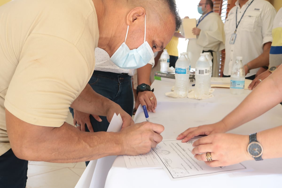 Culminación de curso bíblico les da una nueva oportunidad a privados de libertad