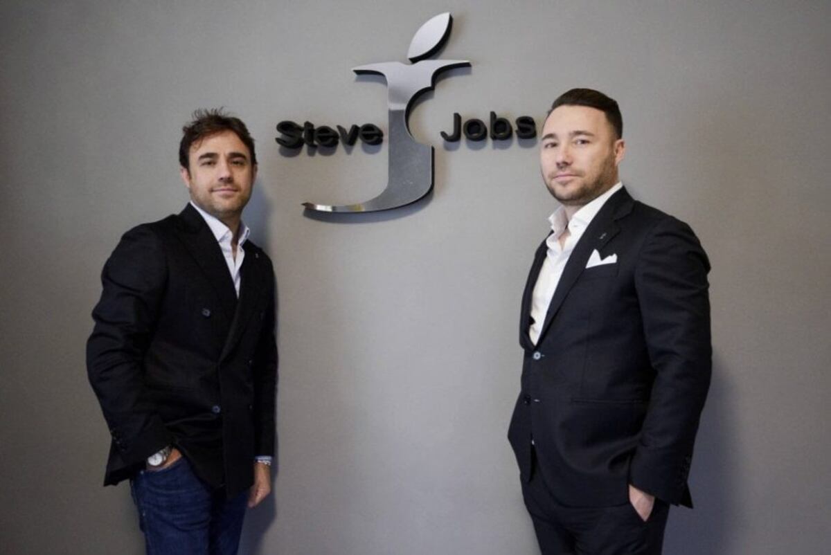 Hermanos italianos le ganan caso a Apple y son dueños del nombre 'Steve Jobs'