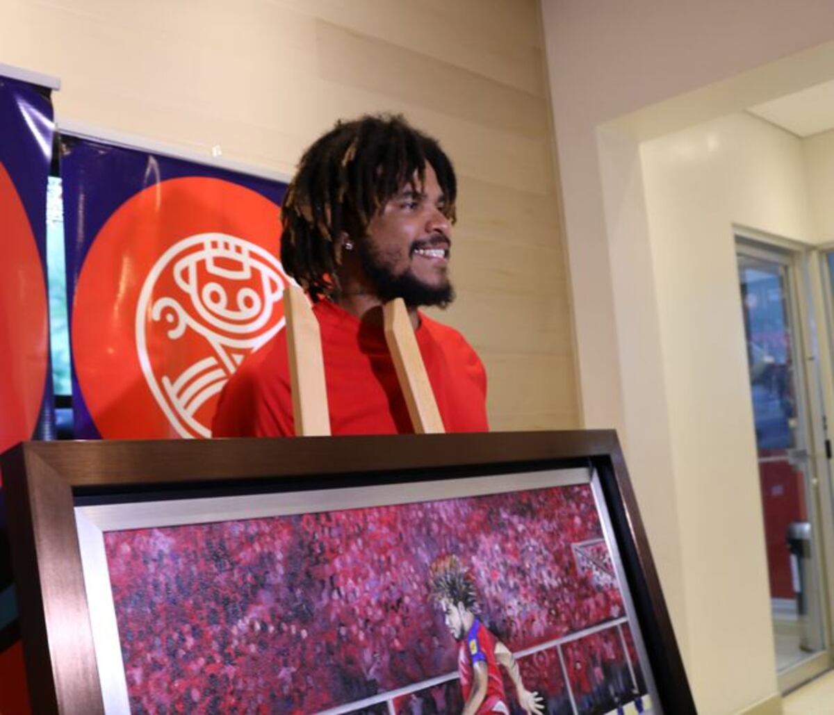 ¡PRIMICIA! Román habló de su presunta renuncia a la 'sele'| VIDEO