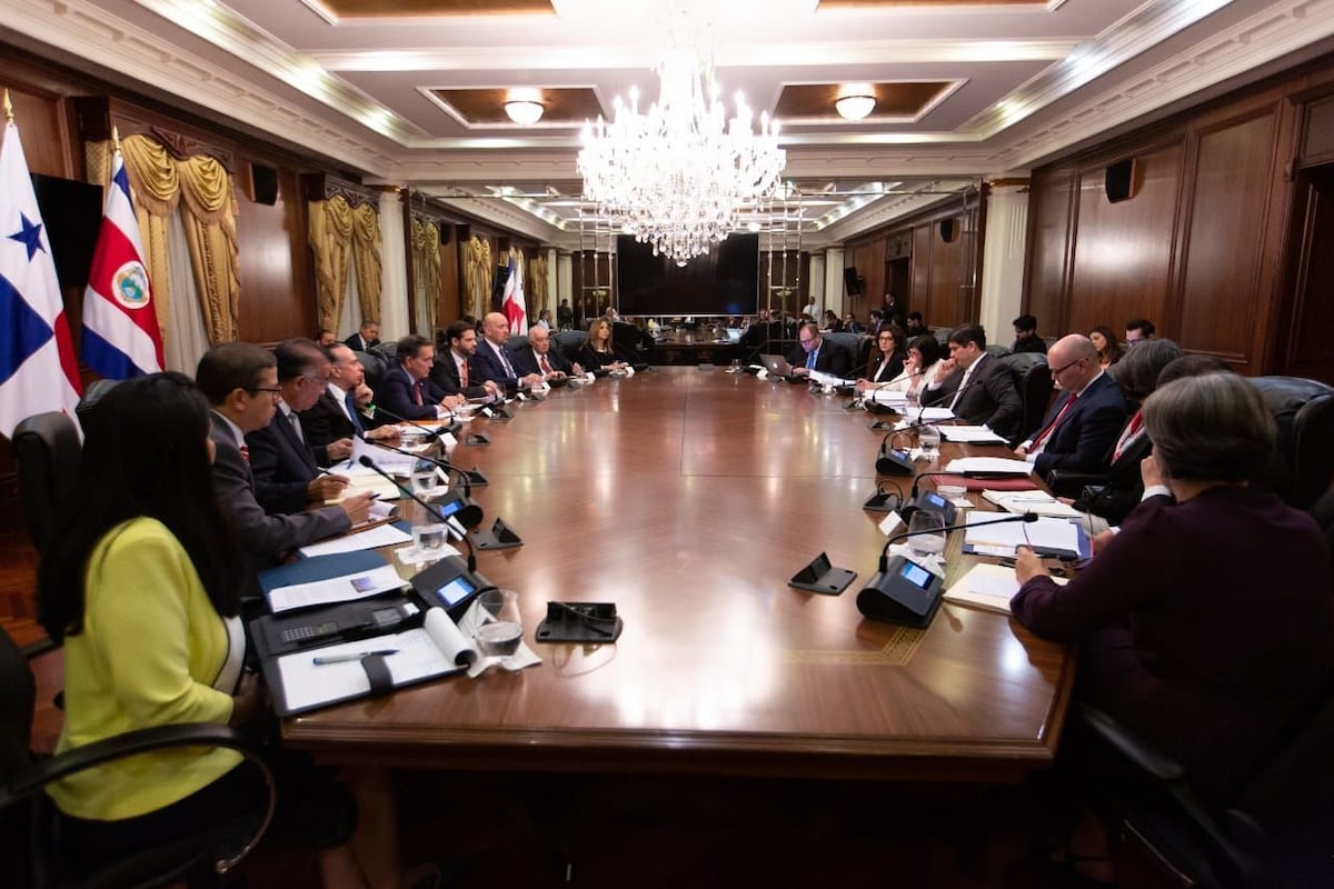 ¿Experiencia vs. educación formal? Aumentan críticas contra la polémica resolución