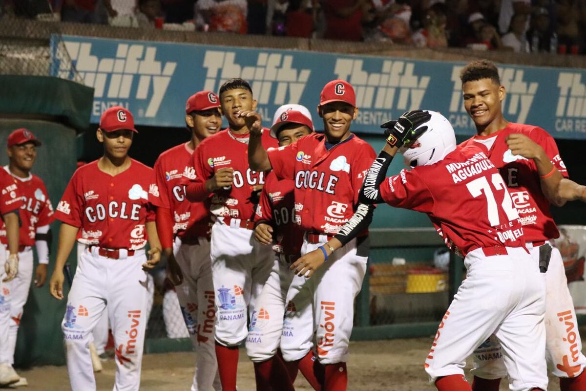 Béisbol Juvenil 2024: Coclé elimina a Panamá Este y jugará la serie final contra Panamá Metro