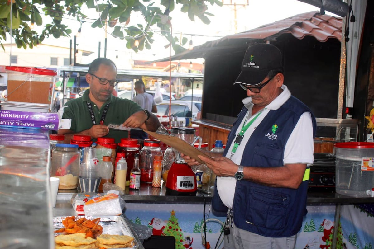 Minsa capacita a vendedores para asegurar normas sanitarias en las fiestas patronales de Santiago Apóstol