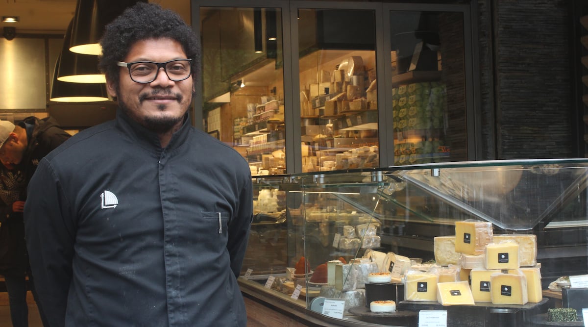 Ganador del Miró en Poesía habla desde París. Entre el queso y las letras