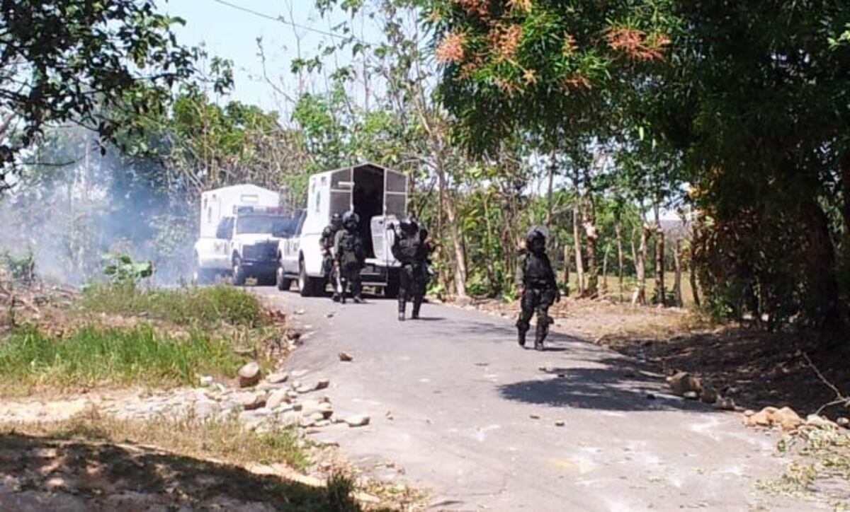 Defensoría del Pueblo y Comisión de la Mujer se reúnen para abordar tema de Barro Blanco