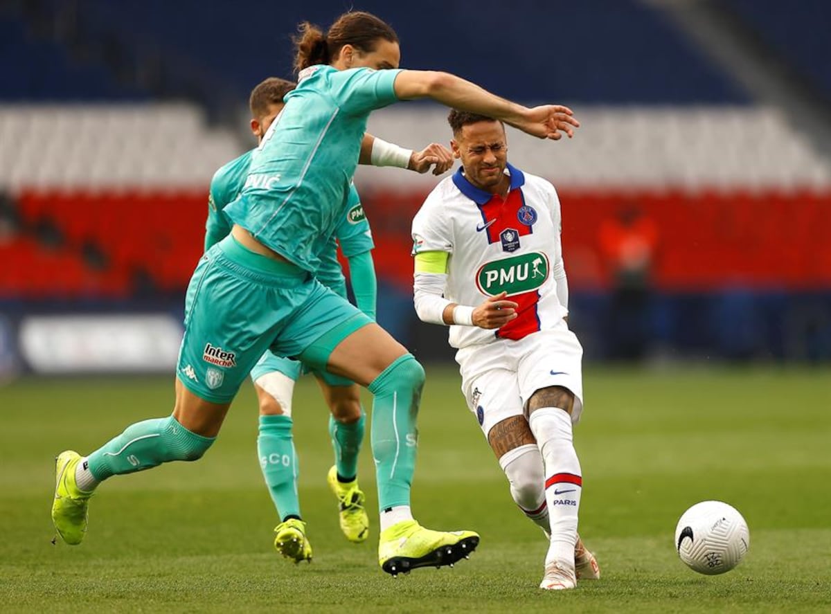 El PSG manda un mensaje al Manchester City al golear al  Angers 