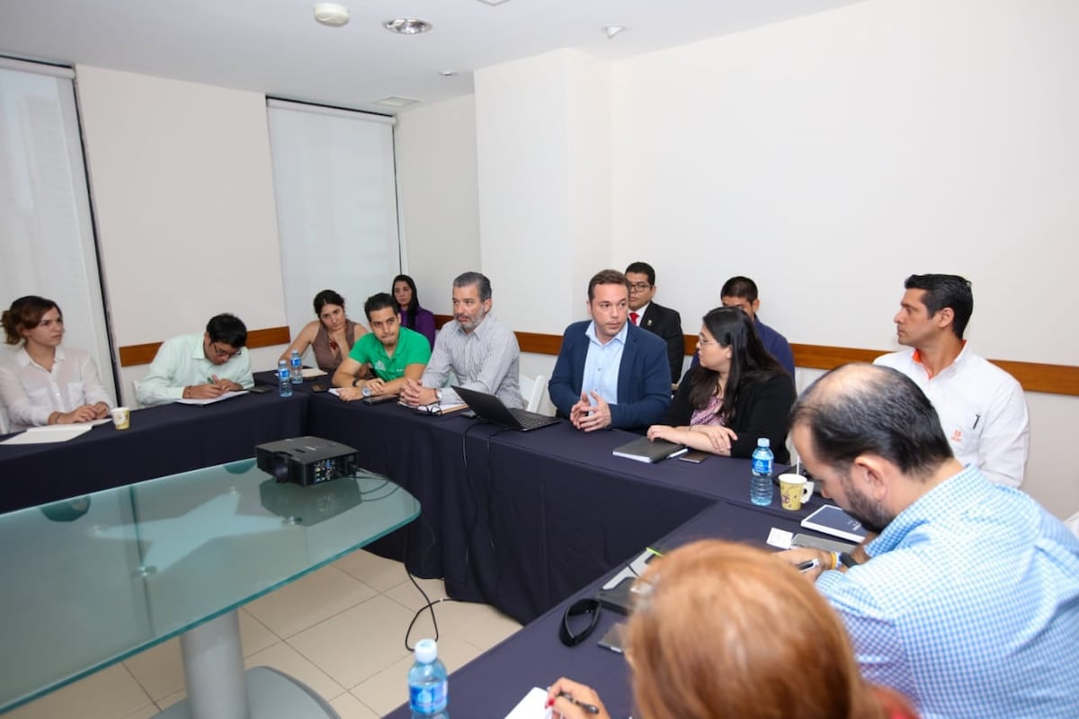 Preparan el camino hacia la movilidad eléctrica