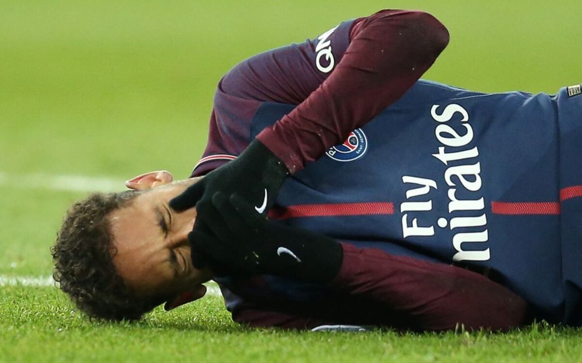 ¡EN ALARMA! Se confirma la gravedad de la lesión de Neymar