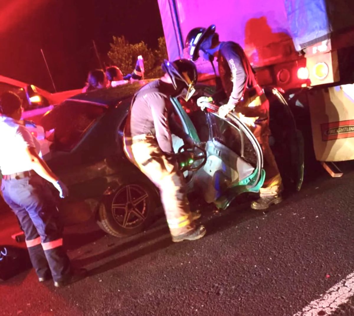 Choque en Santiago y caída de auto en Panamá Oeste dejan tres muertos y varios heridos