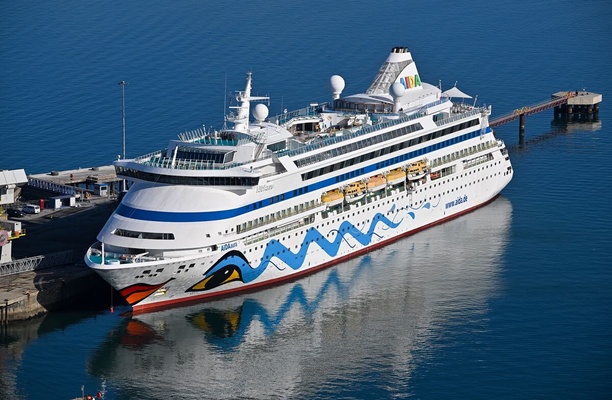 Vendieron sus casas y pertenencias para viajar en crucero que ofrecía una vuelta al mundo de tres años y ahora ‘Life at Sea’ fue cancelado