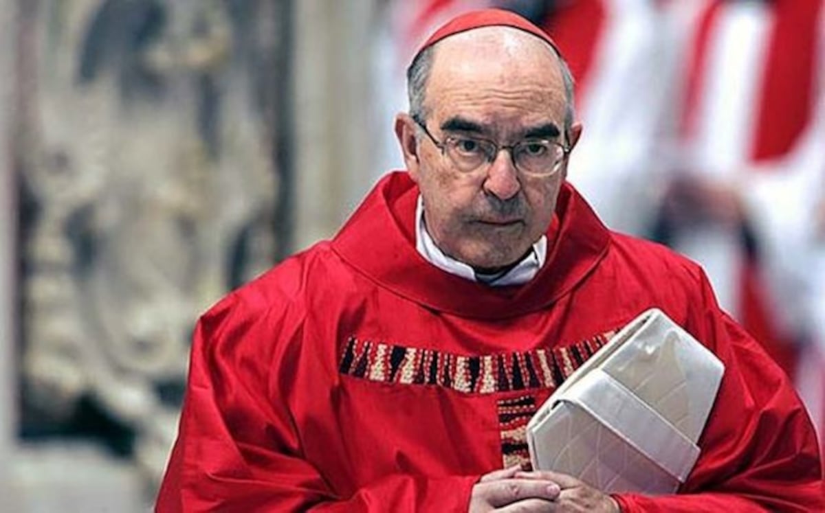 Polémico cardenal colombiano cercano a Pablo Escobar que ayudó a ungir un Papa